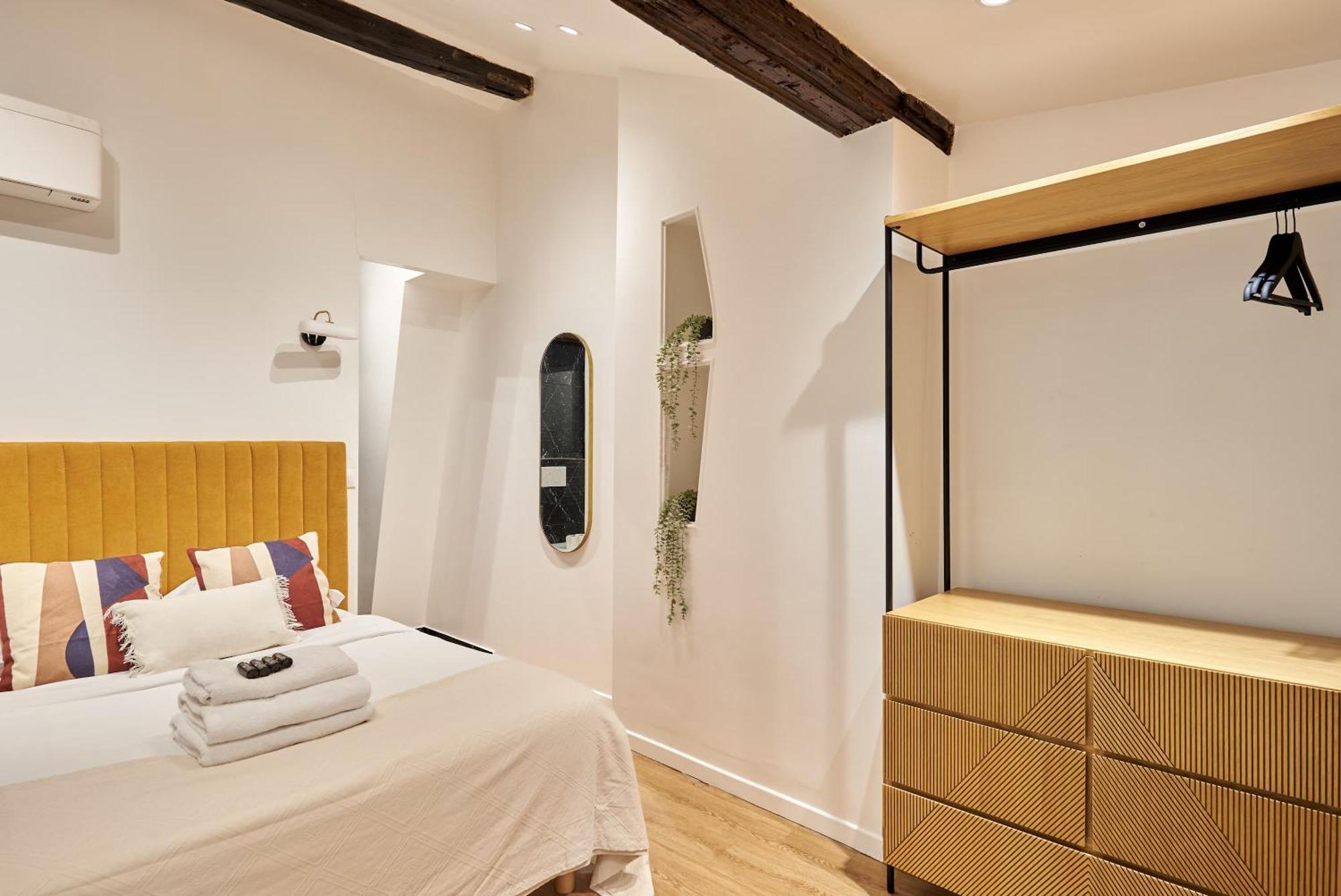 Apartment Le Marais By Studio Prestige パリ エクステリア 写真