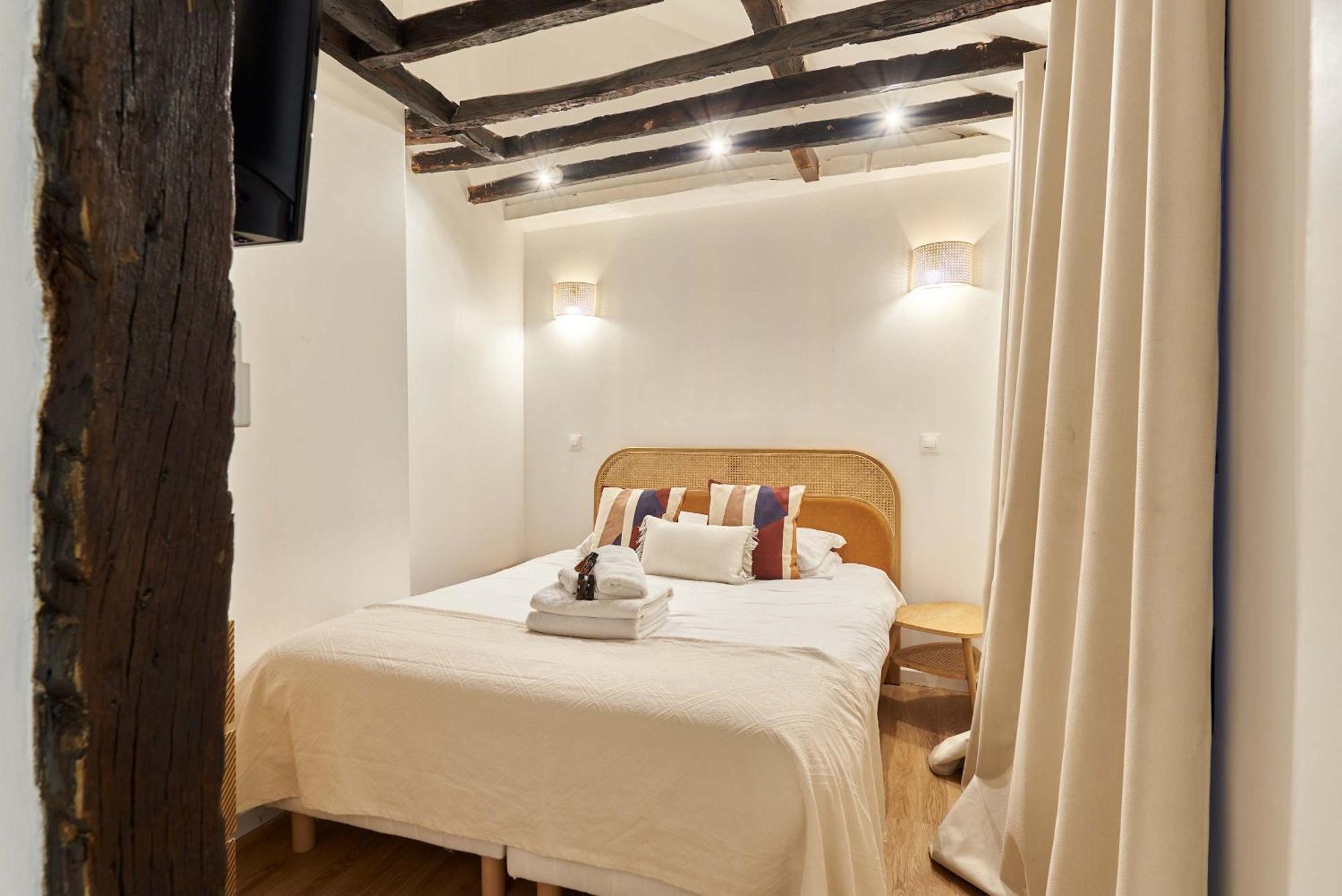 Apartment Le Marais By Studio Prestige パリ エクステリア 写真